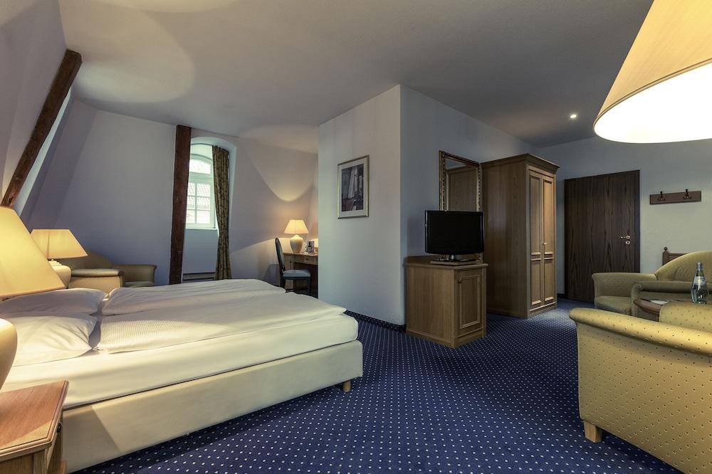 Hotel Schloss Neustadt-Glewe Ngoại thất bức ảnh